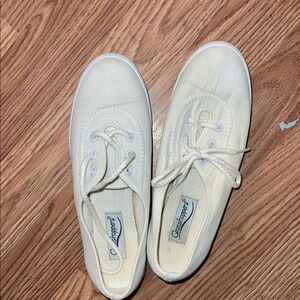 Grasshoppers Kids Cream Lace-Up Sneakers